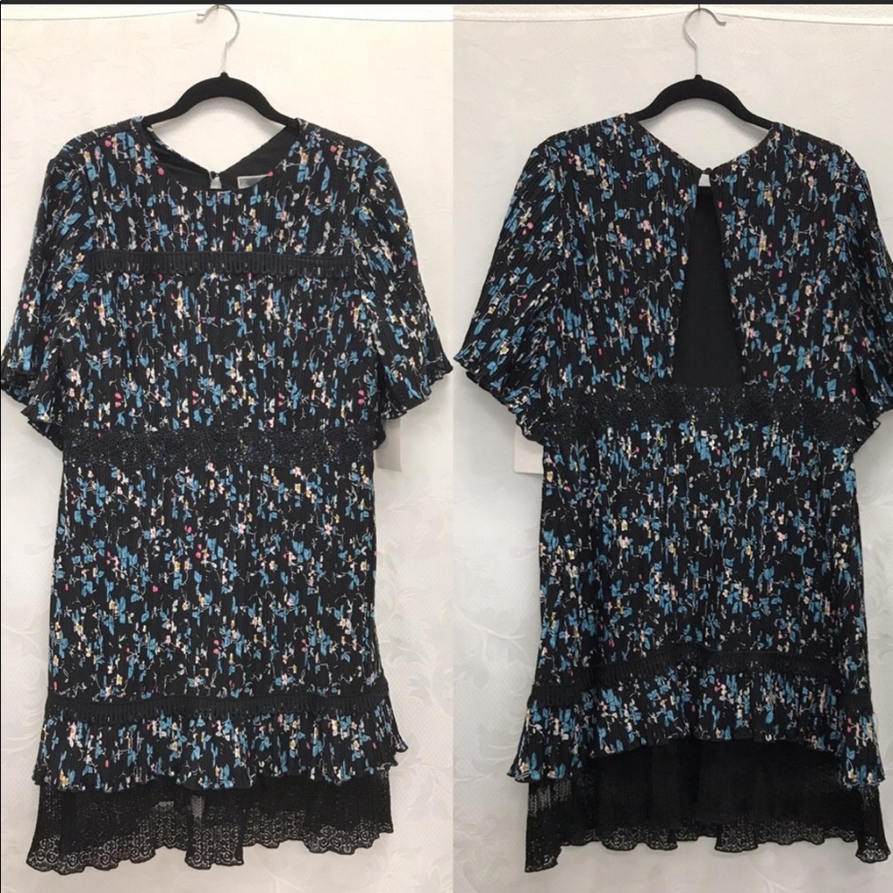 Chelsea28 dress